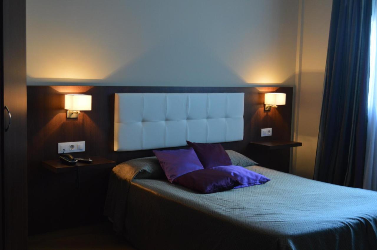 Hotel Pena Cruz Мальпартида-де-Касерес Экстерьер фото